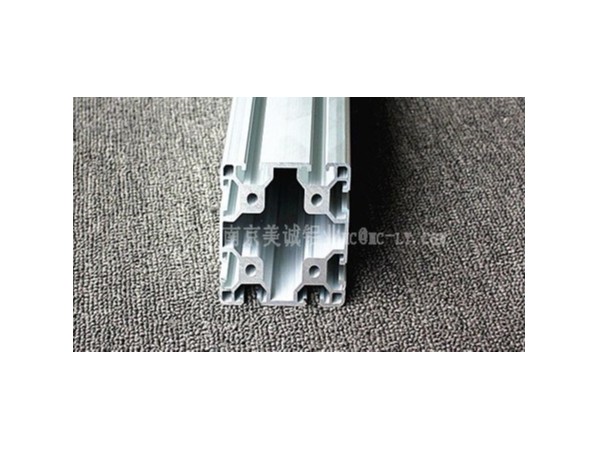 工業(yè)鋁型材是熔鑄、擠壓出來的嗎？